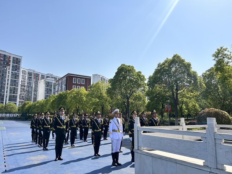 国旗班_副本.jpg 国旗班_副本.jpg