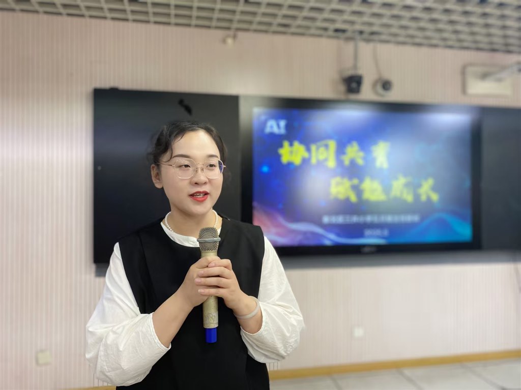 7 刘诗思主任.jpg