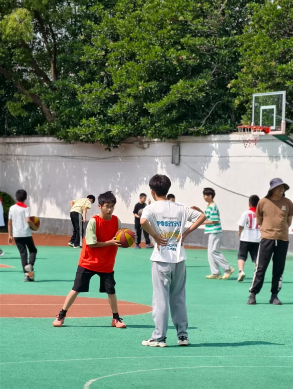 6月（1）篮球比赛.jpg