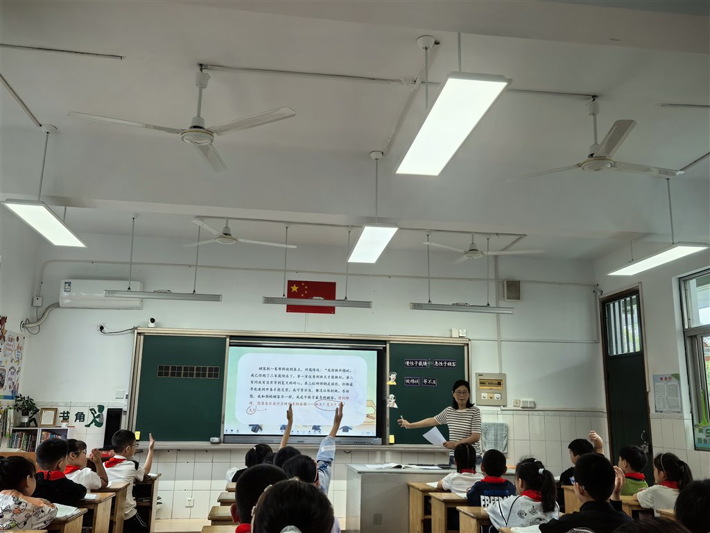 a262efe27d79656fa7493e773d60e9d.jpg