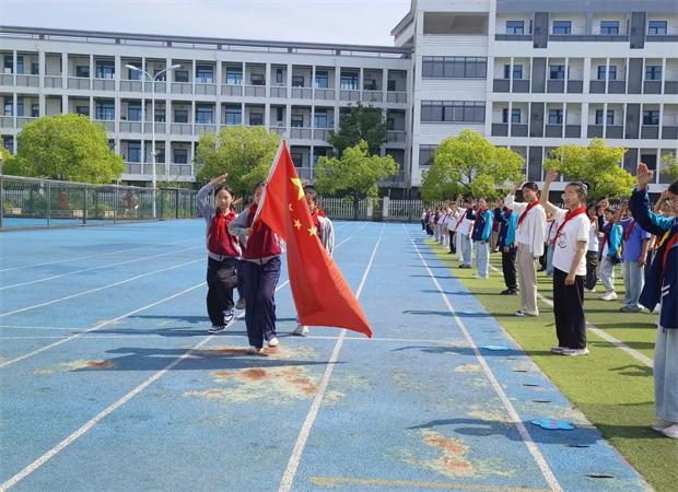02.jpg