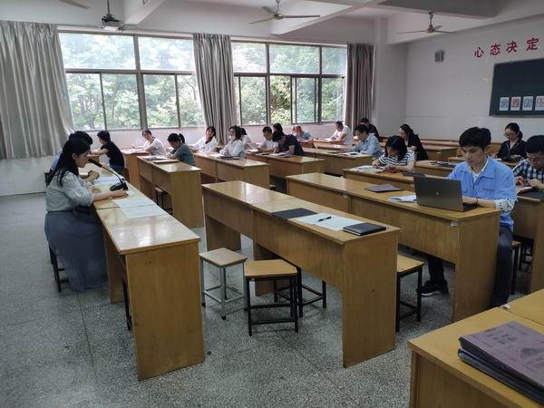 8AB894ADCC1FEA23CA4066E9A4E2E104.jpg