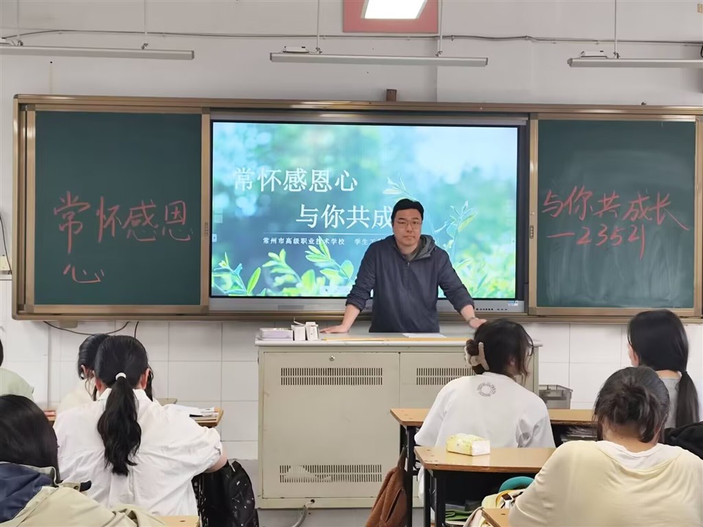 活动现场2.jpg