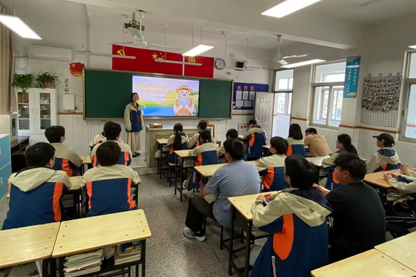 4D55664FC1421FE12D7509A73BE82D8D_副本.jpg