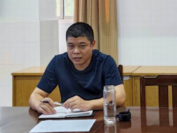 1副院长叶星在行政会议上布置安保工作要求.jpg
