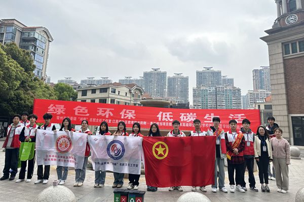 合照_副本.jpg