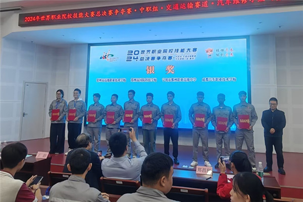 图片4_副本.jpg