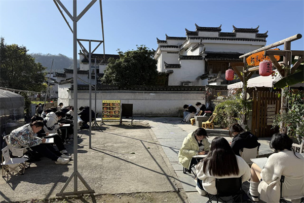 23441班写生场景.jpg