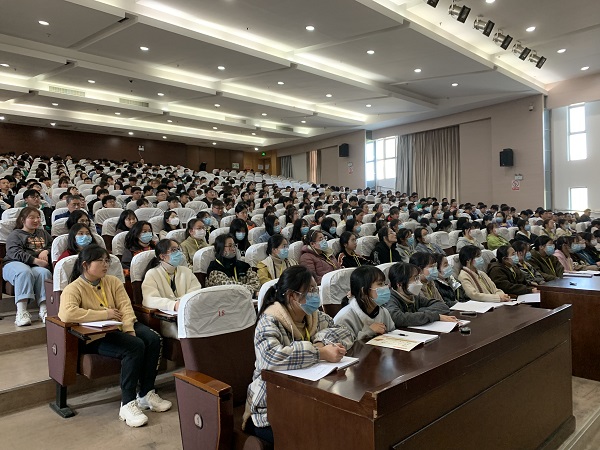 3仔细聆听.JPG