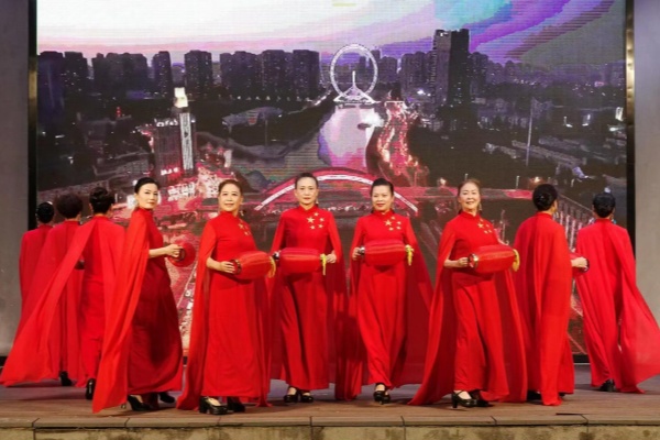形体训练.jpg