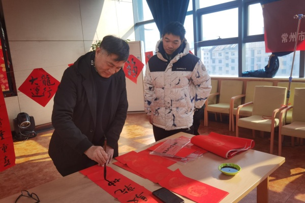 1顾老师书写作品.jpg