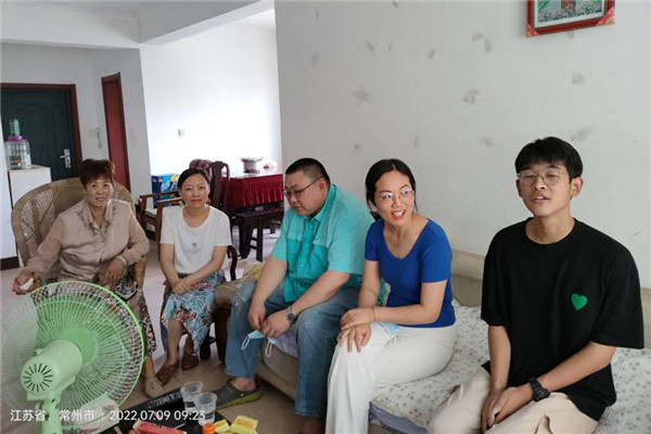 王锁琴_副本.jpg