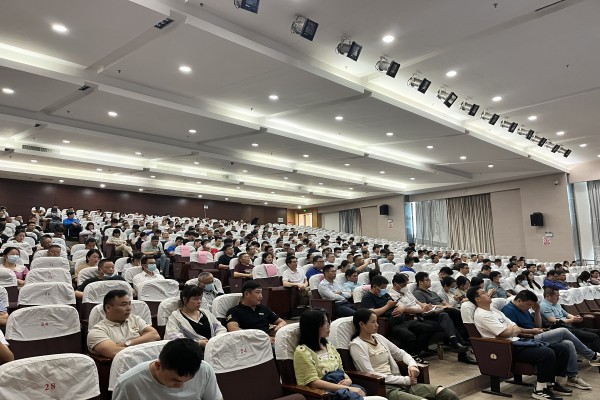 培训学员_副本.jpg