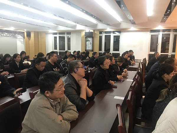 培训学员.jpg