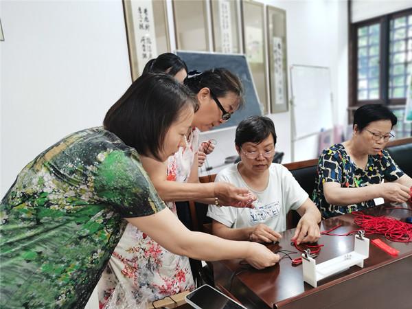讲解示范.JPG