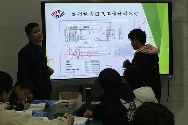 调整大小 2.png
