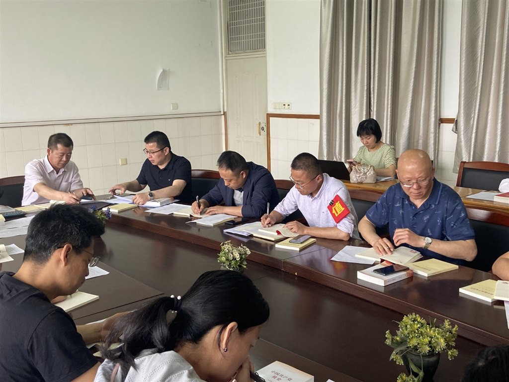 主题党日学习1.jpg
