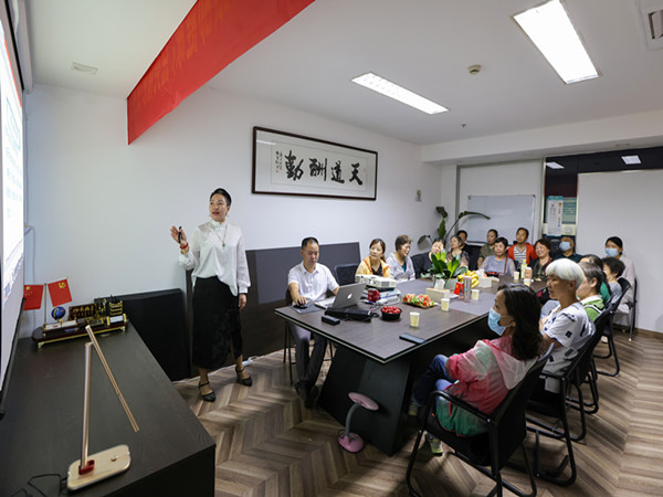 1、护眼知识讲座.JPG