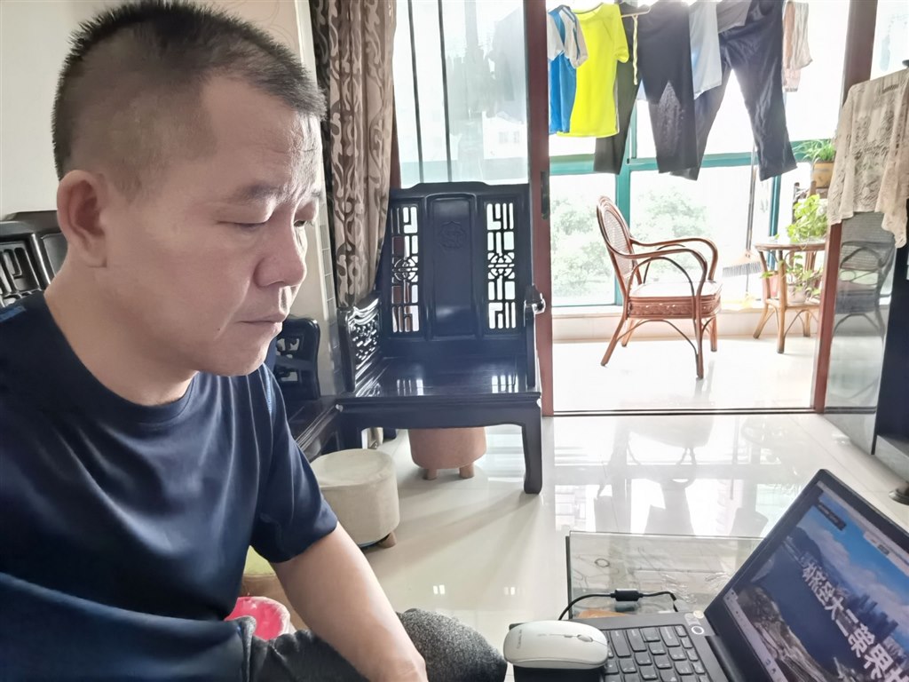 支委会孙国华讲话.jpg