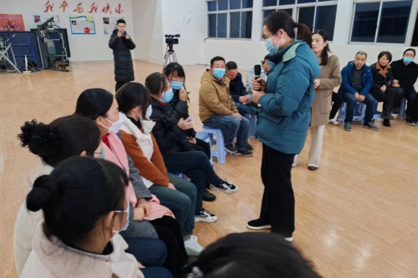 团辅现场3.jpg