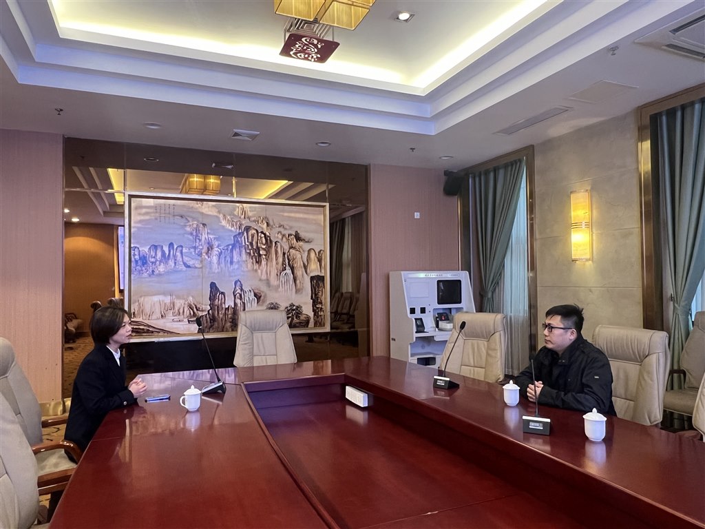 走访西太湖明都.JPG