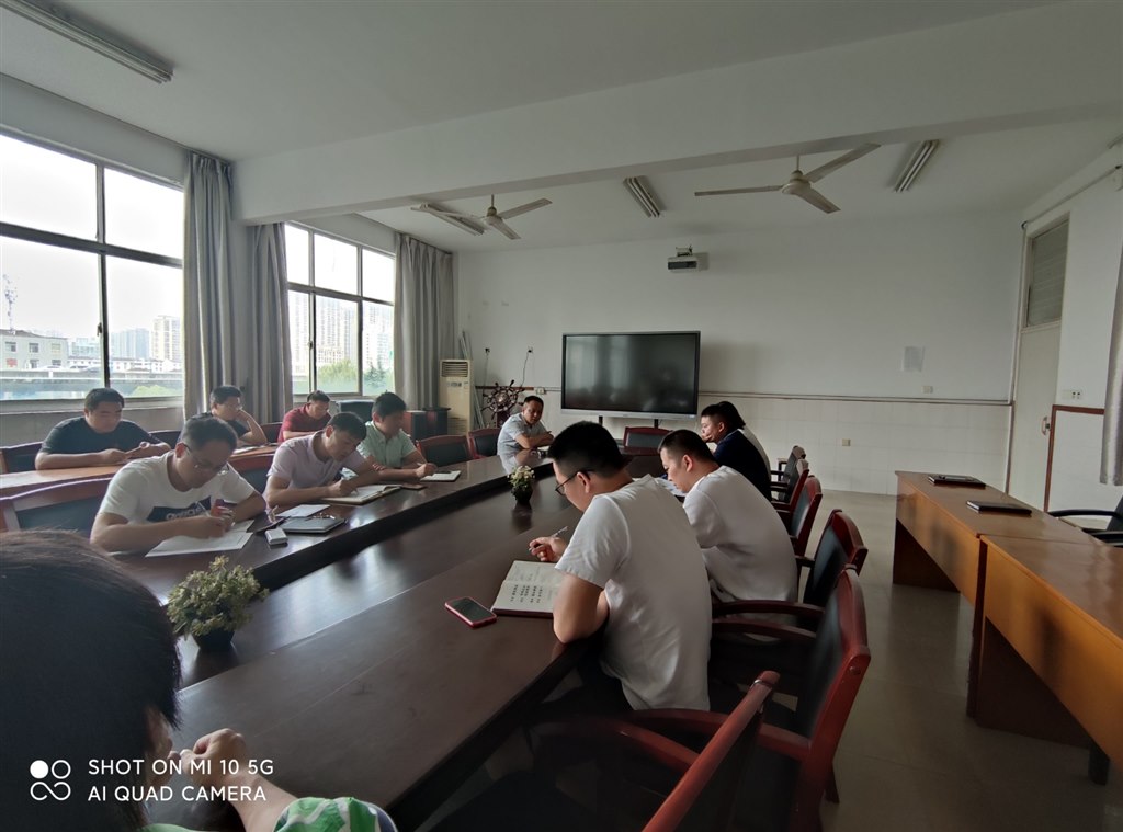 与会教师_副本.jpg