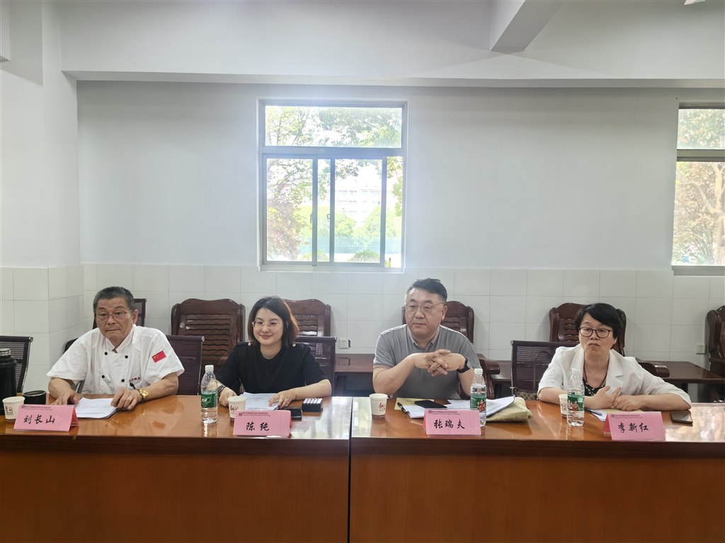 专业指导.jpg