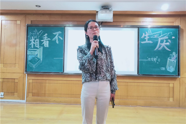 洪夏丽老师专业指导_副本.jpg