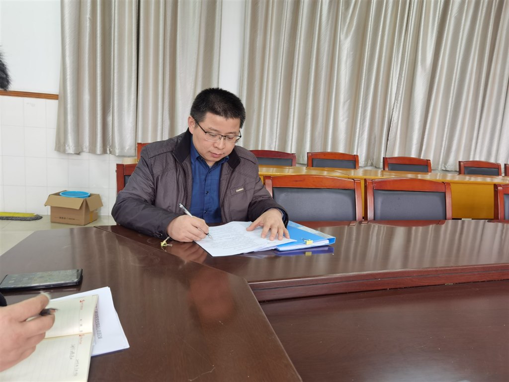 支委会杨志豪发言.jpg