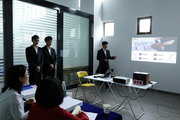 5创业项目现场路演.JPG