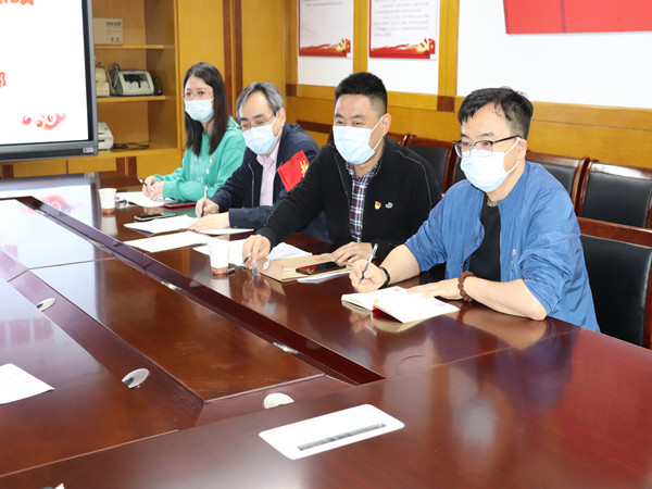 李辉副校长讲话.jpg