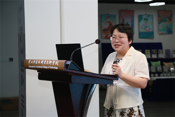 6王小红交流.jpg