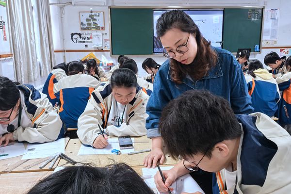 照片1_副本.jpg