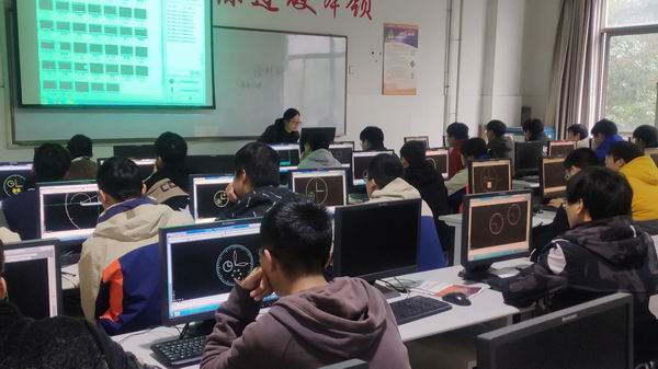 周丽萍3.jpg