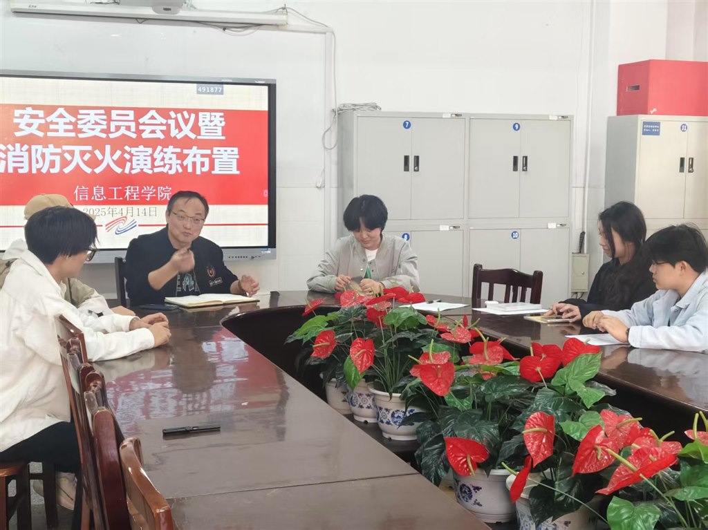 5C6AD107664785B66C1355DCC172636C_副本.jpg