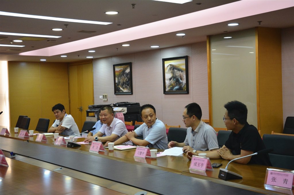 武进技师学院教师团队_副本.jpg