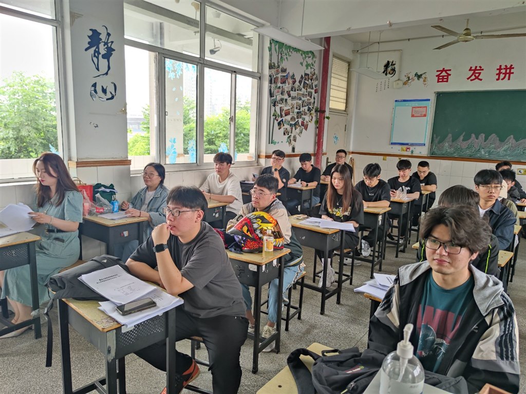 紧张准备 (2).jpg