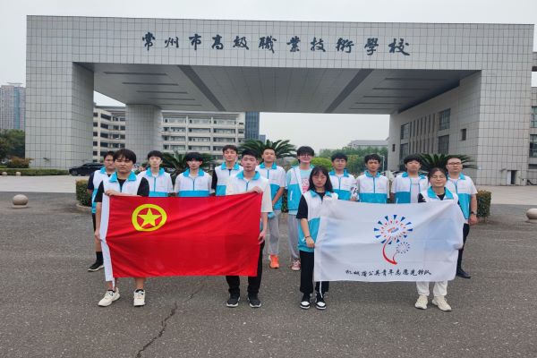 93CAAC9B7183EFE29C864FC484ADE81E.jpg