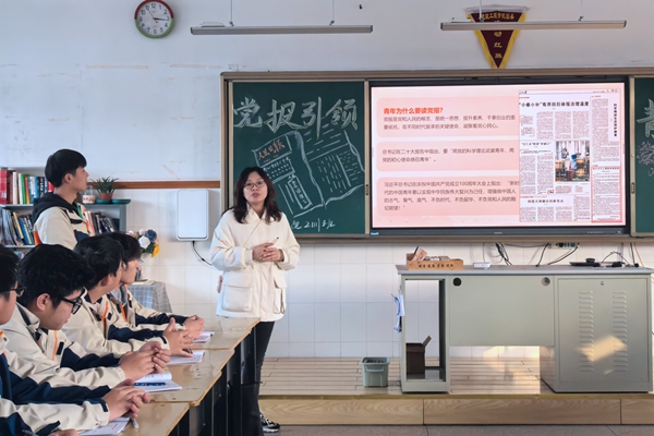 张丽云1_副本.jpg