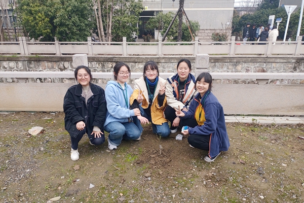 养绿护绿我来做_副本.jpg