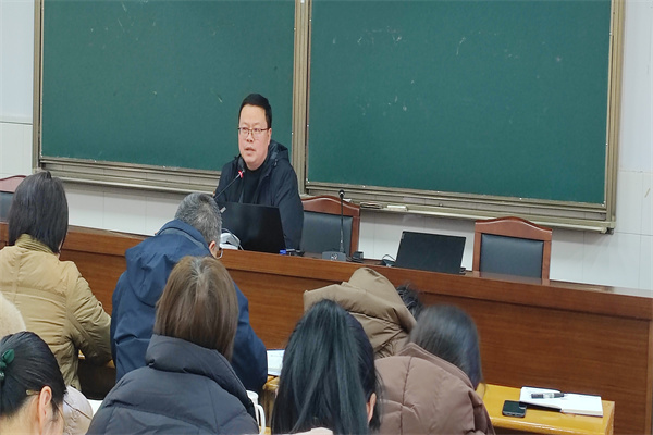3 黄斌副院长讲话.jpg