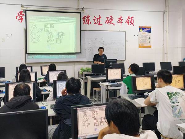 1姚峰老师公开课.jpg