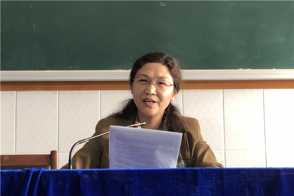 3  本科部牟主任发言（1）_副本.jpg