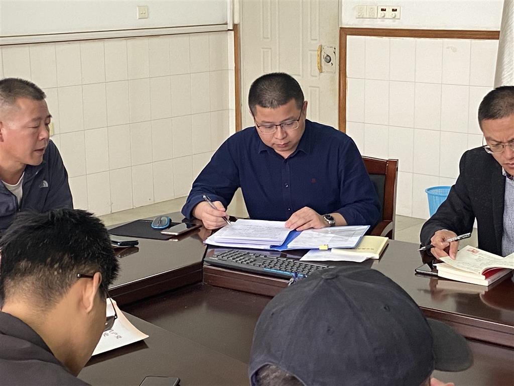 主题党日杨志豪领学.png