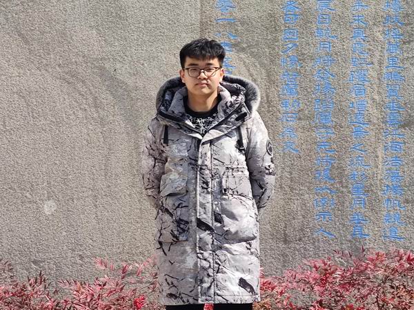 周心宇1.jpg