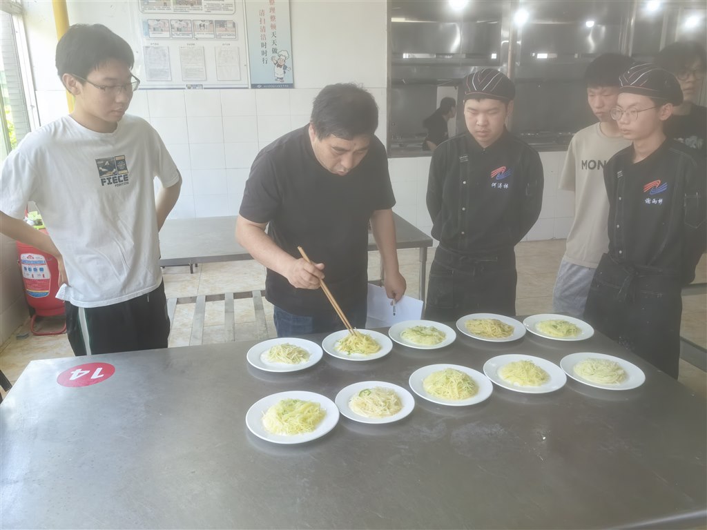 烹饪1.jpg