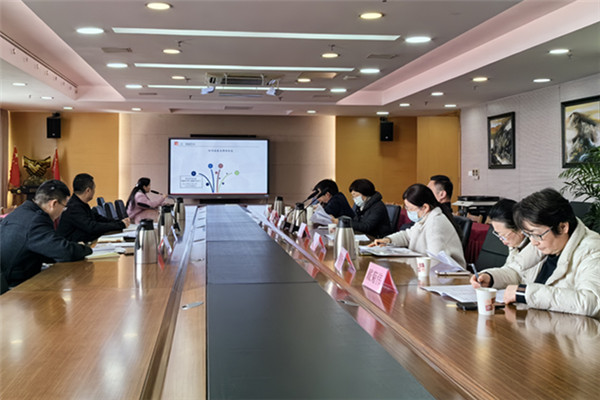 1.课题研讨交流现场_副本.jpg