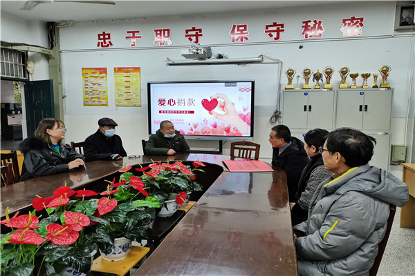 与刘露帆家长交流情况_副本.jpg
