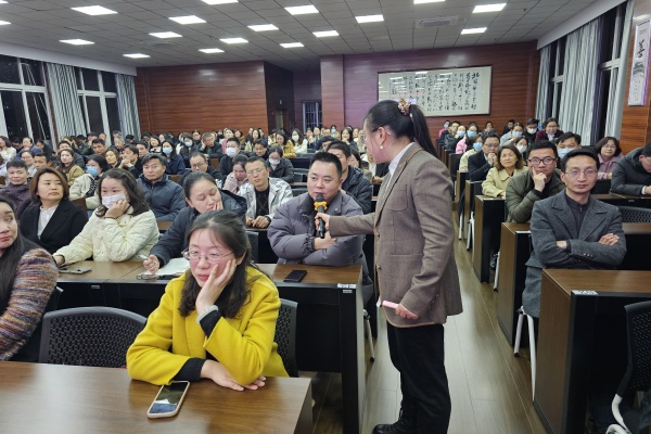 精彩互动.jpg