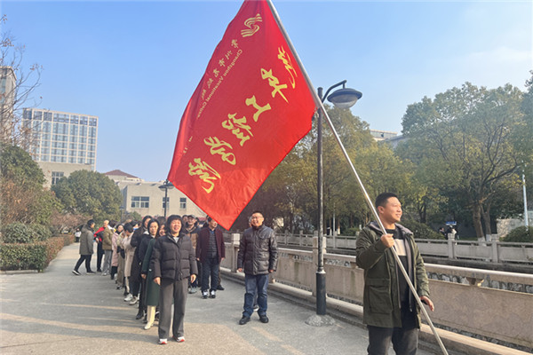 健步走1_副本.jpg